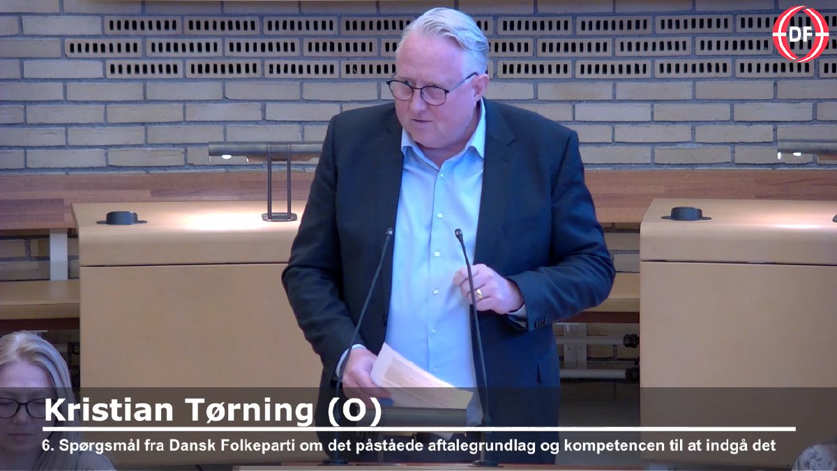 Kristian Tørning på talerstolen under spørgsmålet om aftalegrundlaget for Granvej 12